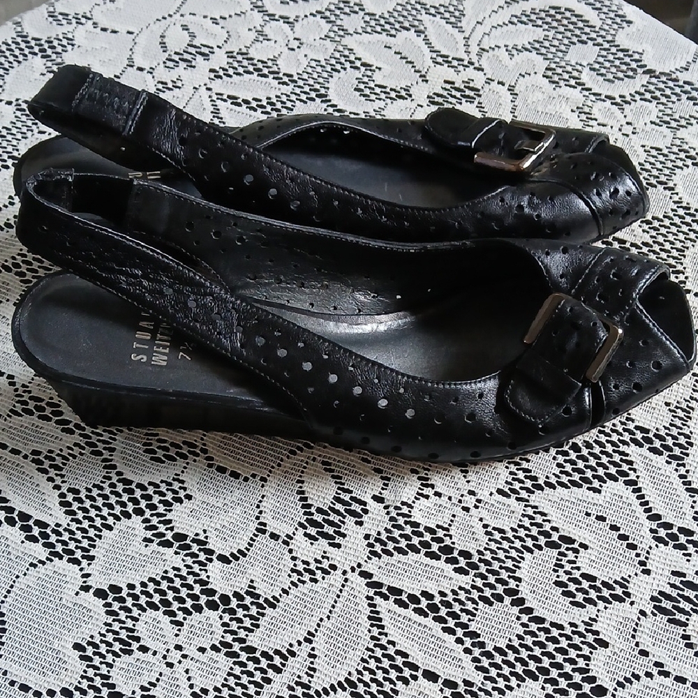 Stuart Weitzman Black Low Wedge Elegant Design - Picture 2 of 9